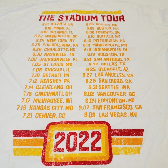 Motley Crue The Stadium Tour 2022 Official Merch Graphic Tee Size XL NEW! - Picture 11 of 11